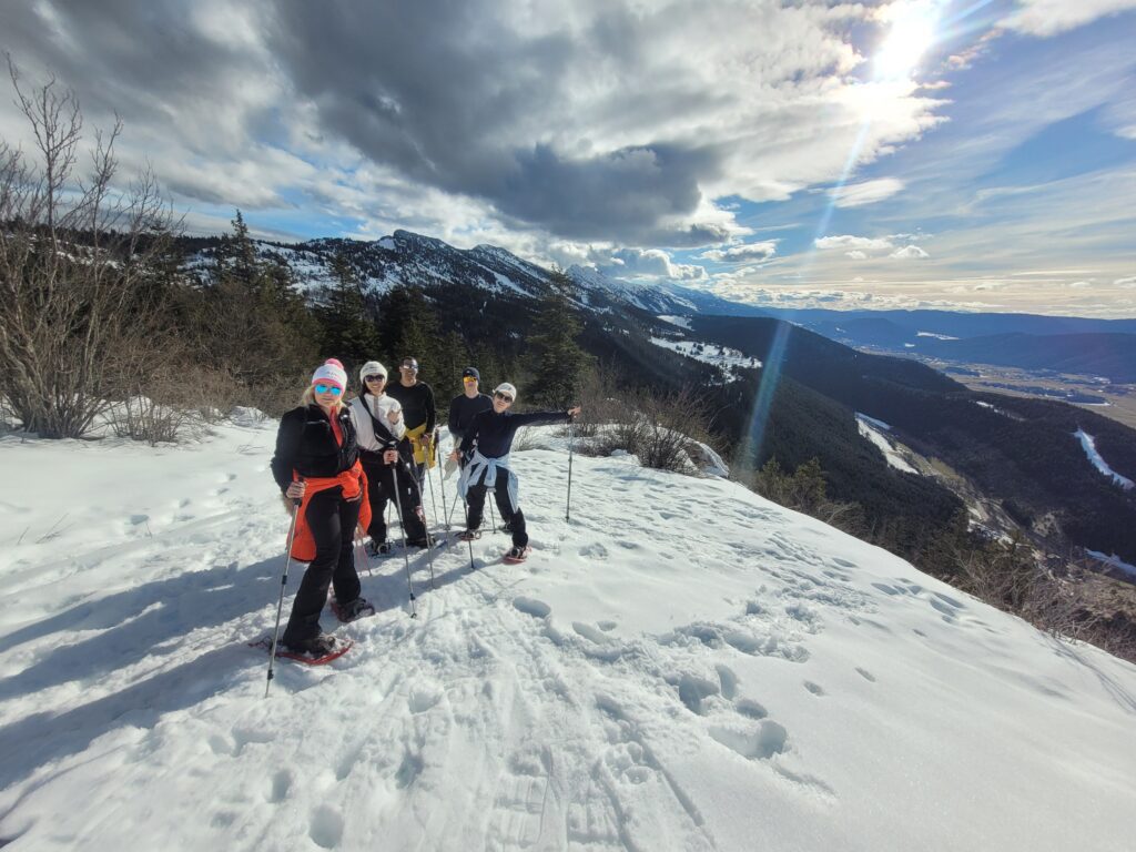 groupe en raquette hiver 2026 VERCORS RANDONNEE